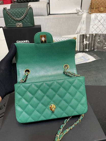 Anum Bags Detail