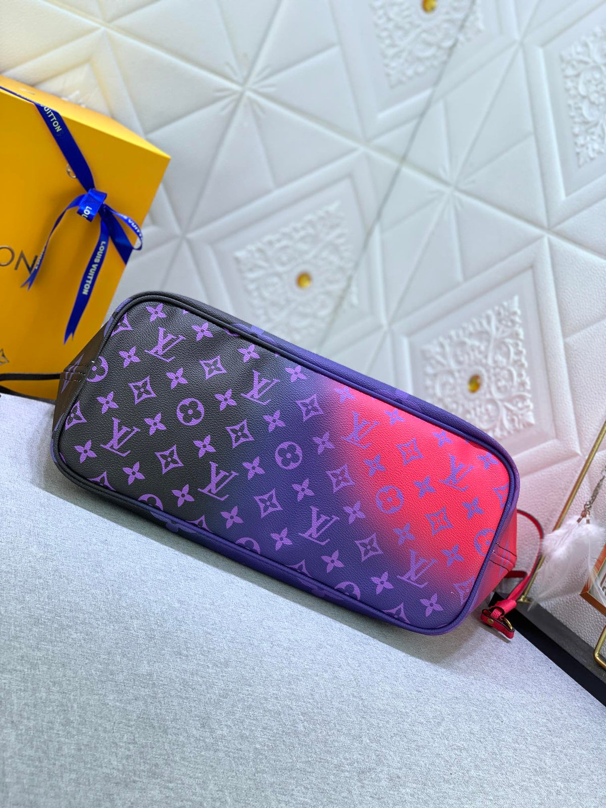 Anum Bags Detail