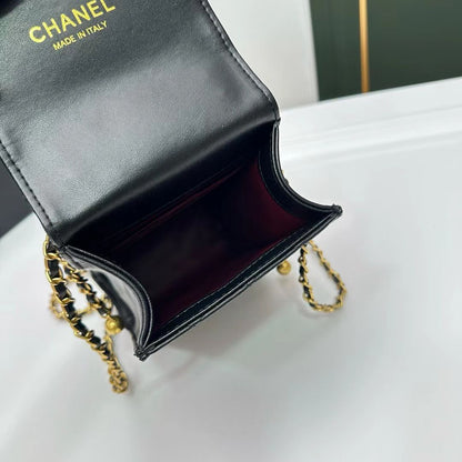 Anum Bags Detail