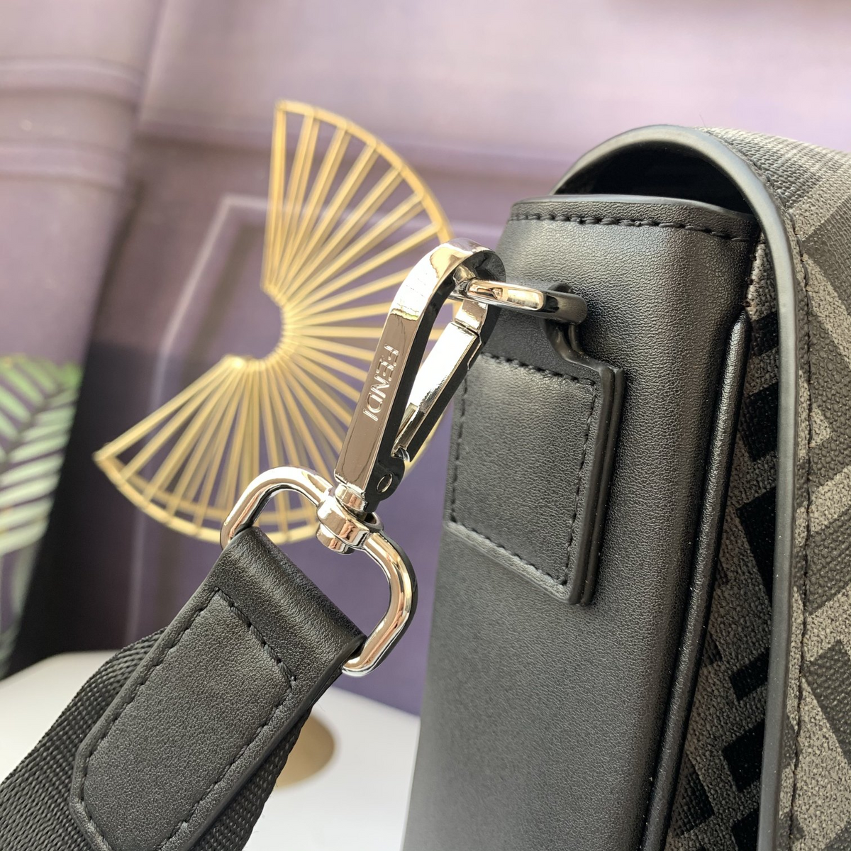 Anum Bags Detail