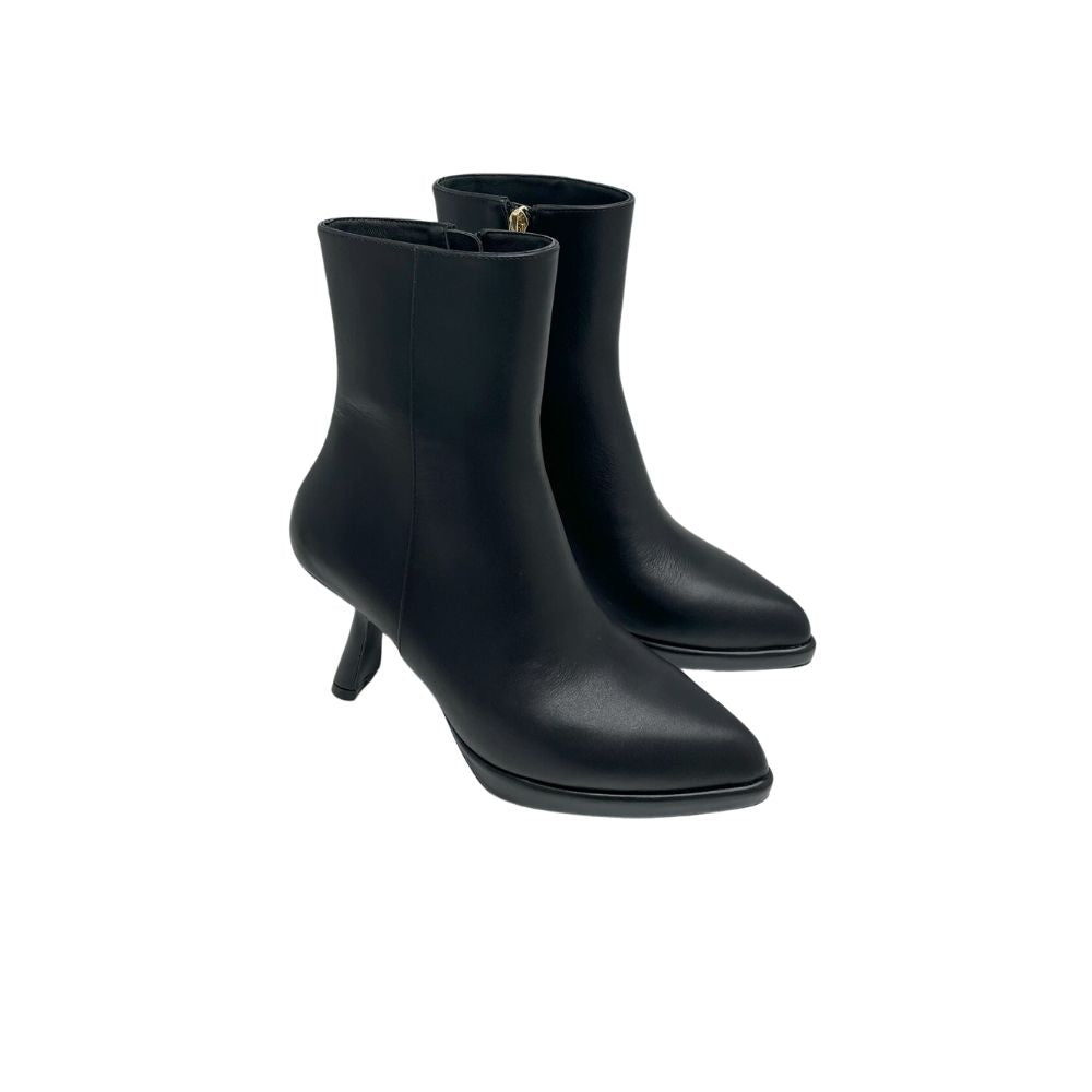 Anum Bags DD LEATHER ANKLE BOOTS BLACK