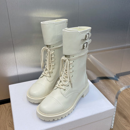DD D TRAP ANKLE BOOT WHITE