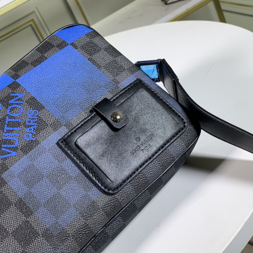 Anum Bags Detail