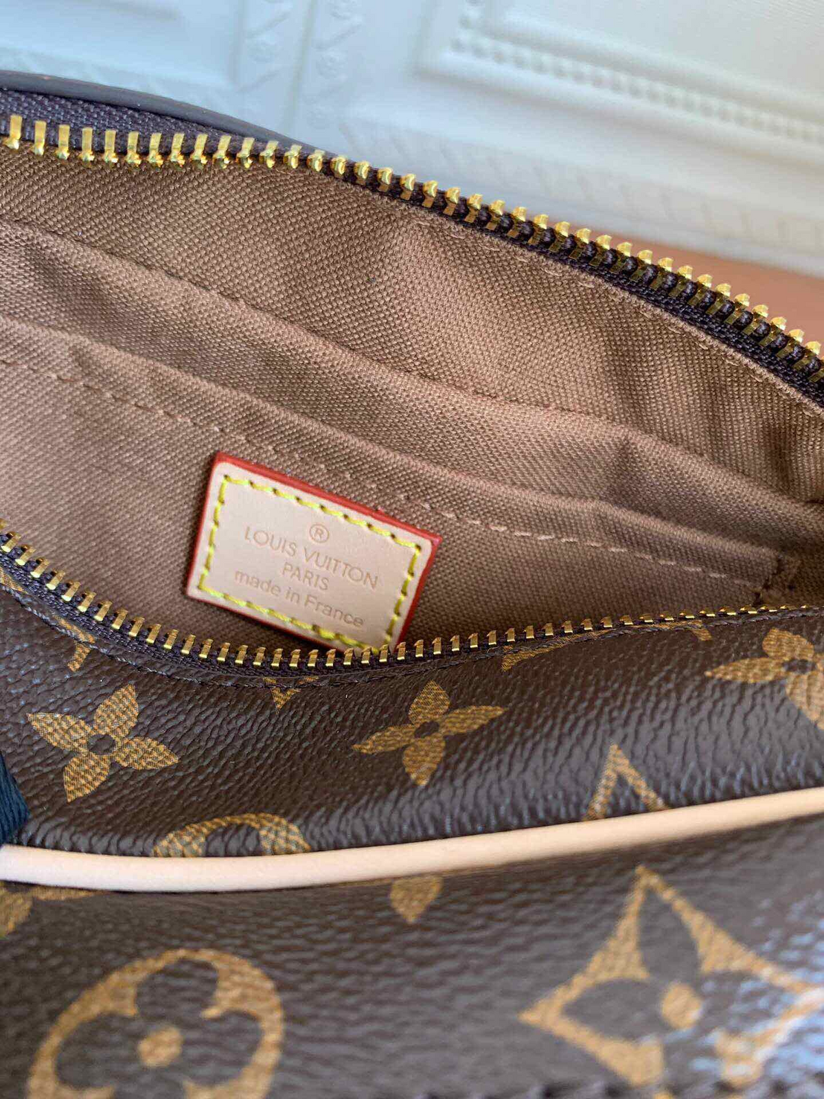 Anum Bags Detail