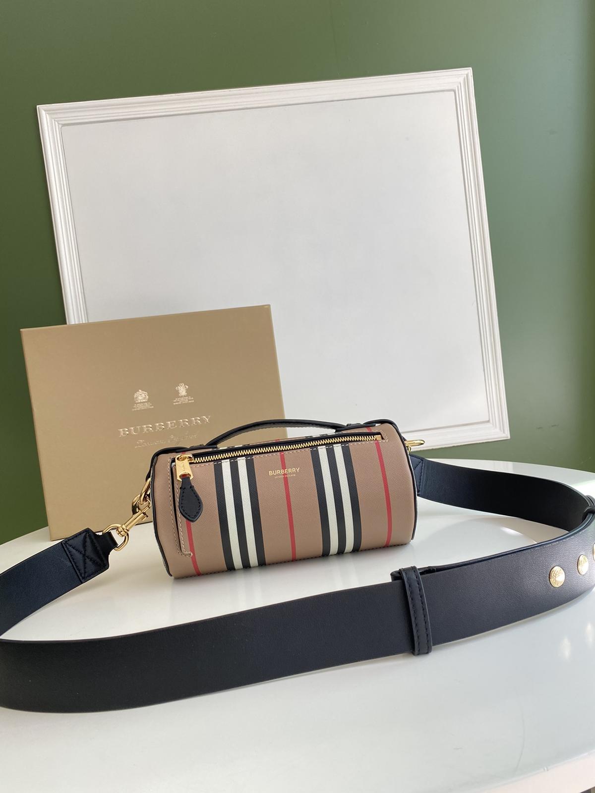 Anum Bags Elite Carryalls