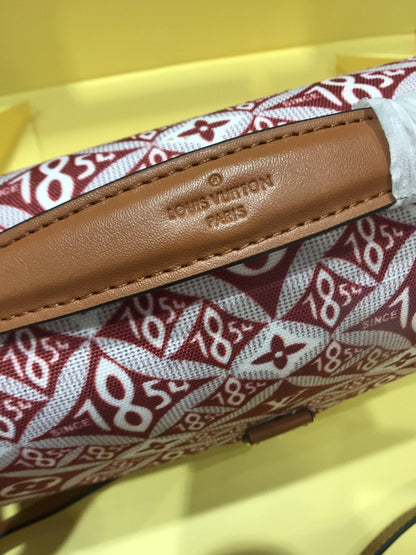 Anum Bags Detail