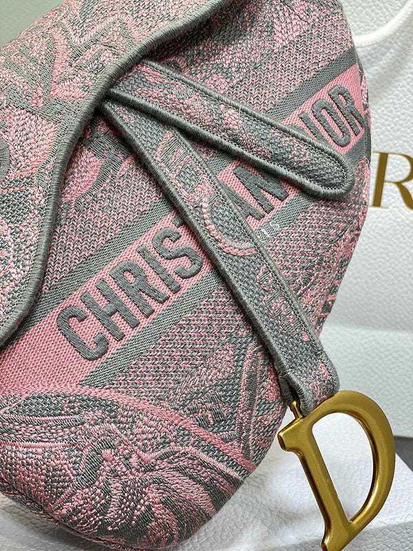 Anum Bags Detail