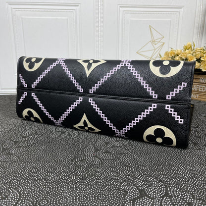 Anum Bags Detail