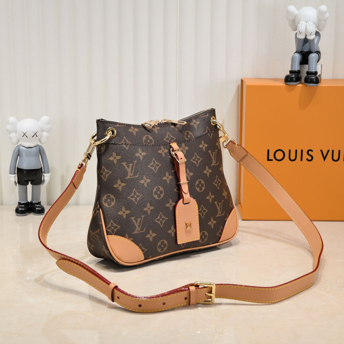Anum Bags Detail