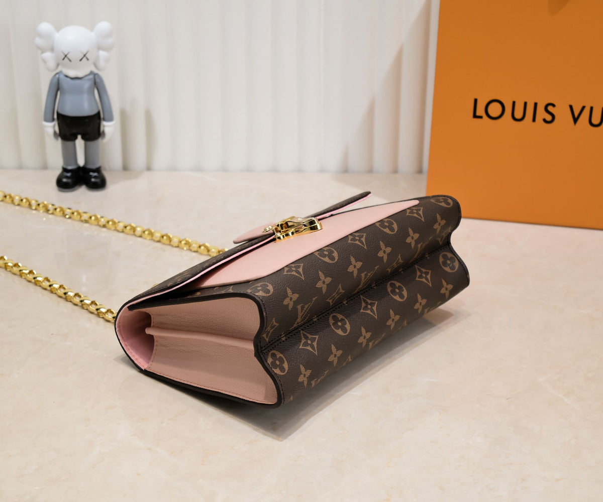 Anum Bags Detail