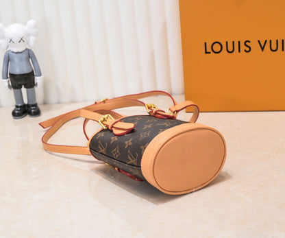 Anum Bags Detail