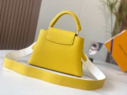 Anum Bags Detail