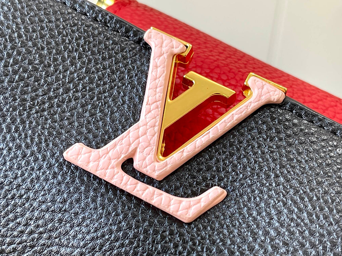 Anum Bags Detail