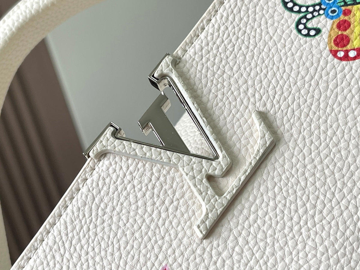 Anum Bags Detail