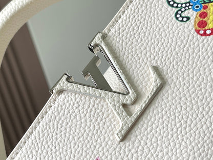 Anum Bags Detail