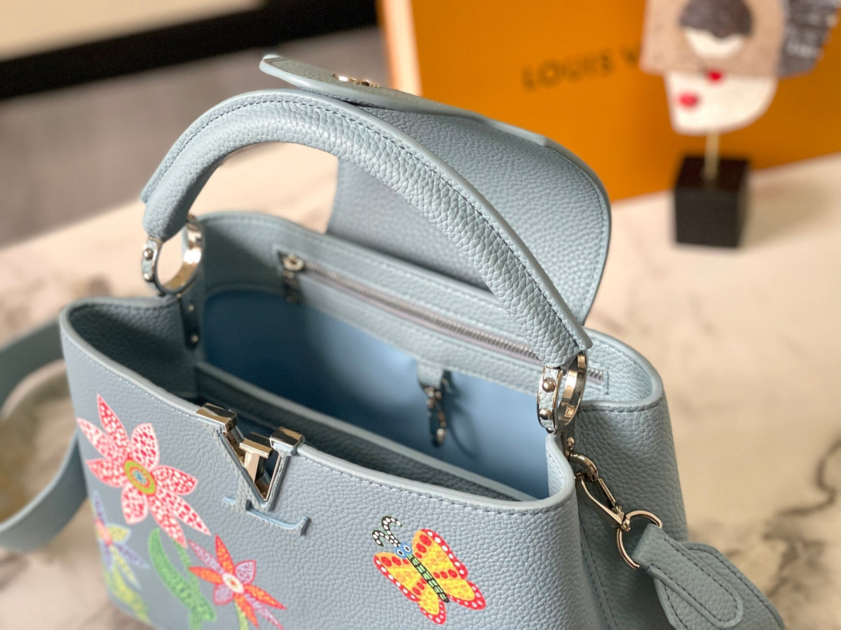 Anum Bags Detail