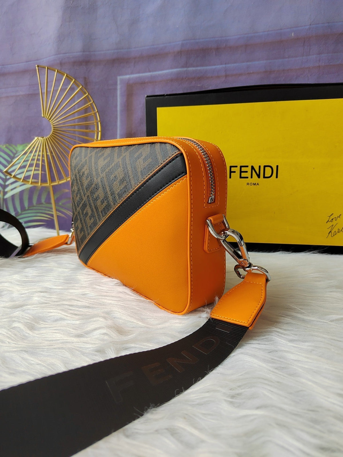 Anum Bags Detail