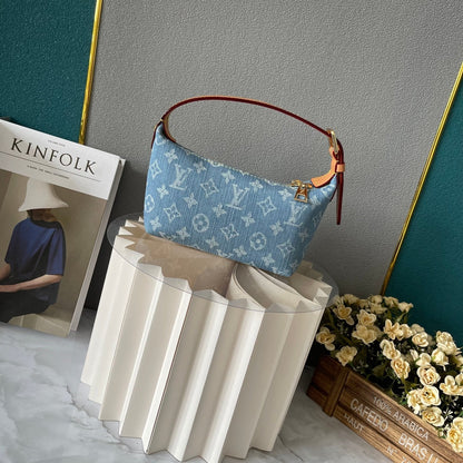 Anum Bags Detail