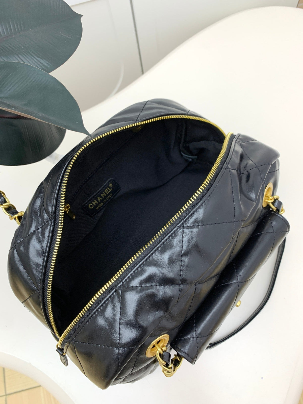 Anum Bags Detail