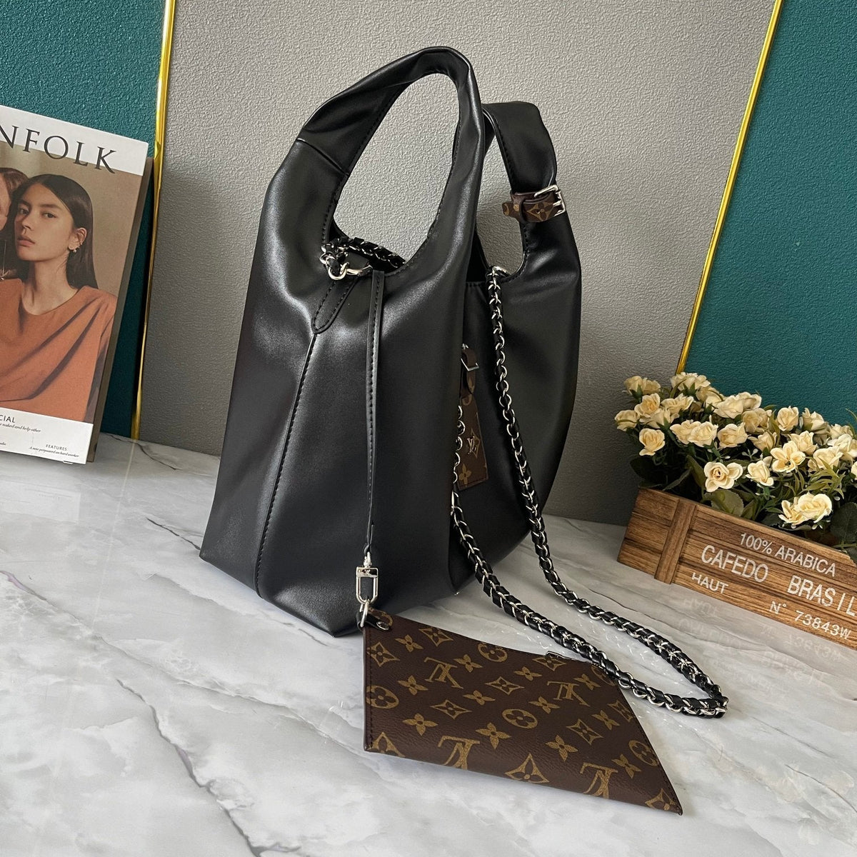 Anum Bags Detail