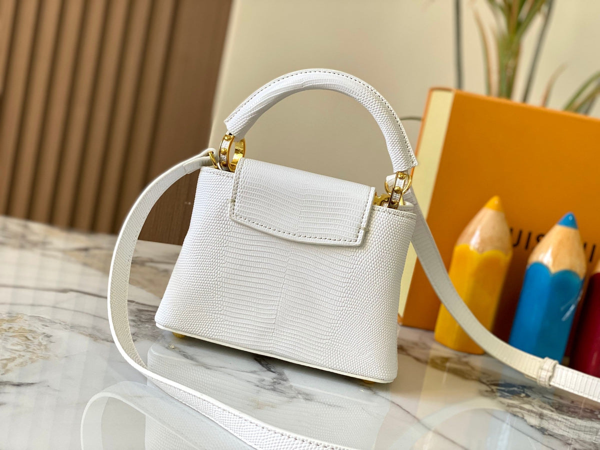 Anum Bags Detail