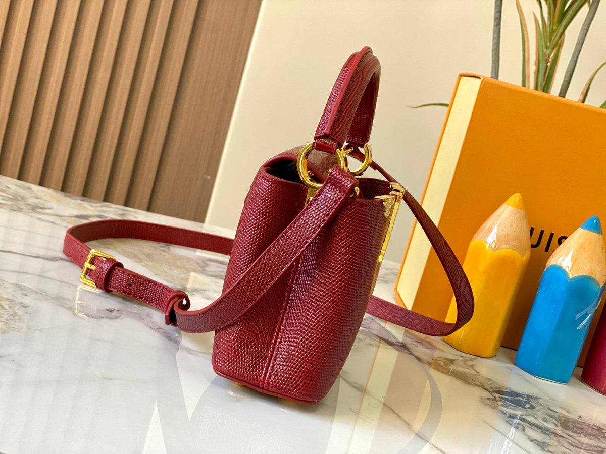 Anum Bags Detail