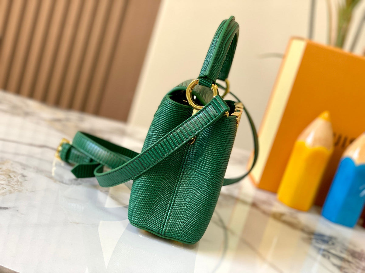Anum Bags Detail