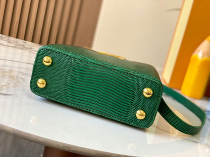 Anum Bags Detail