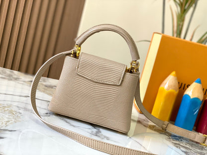 Anum Bags Detail