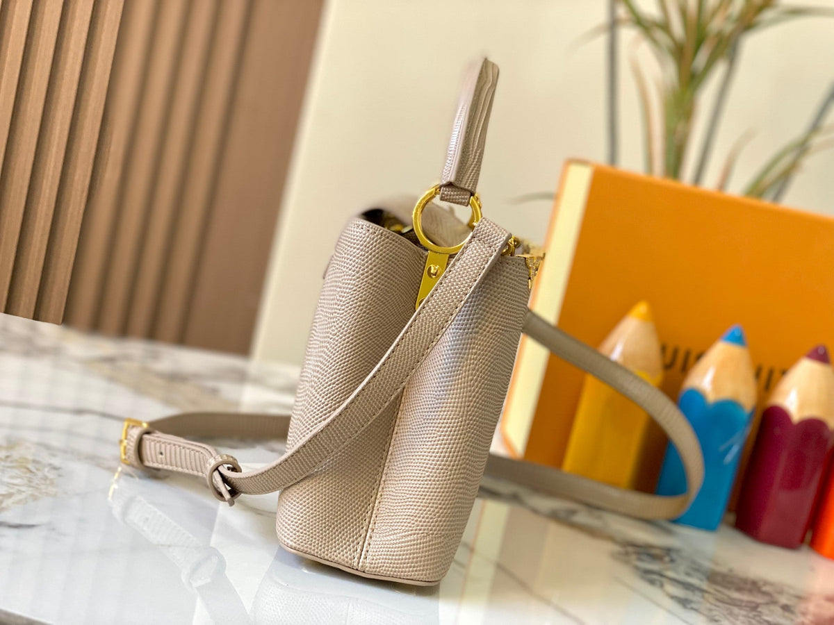 Anum Bags Detail