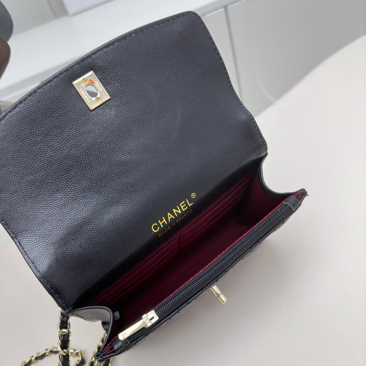 Anum Bags Detail