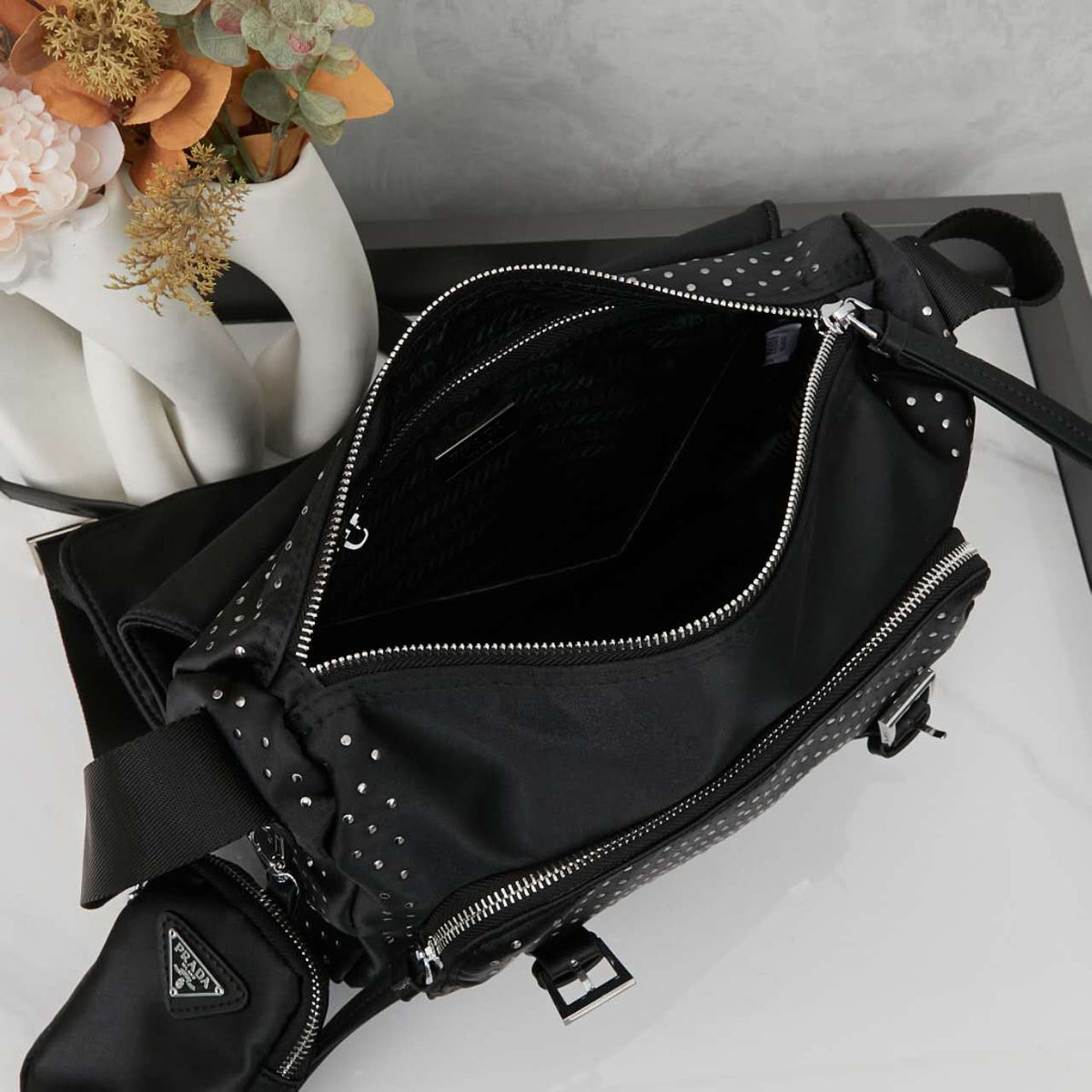 Anum Bags Detail