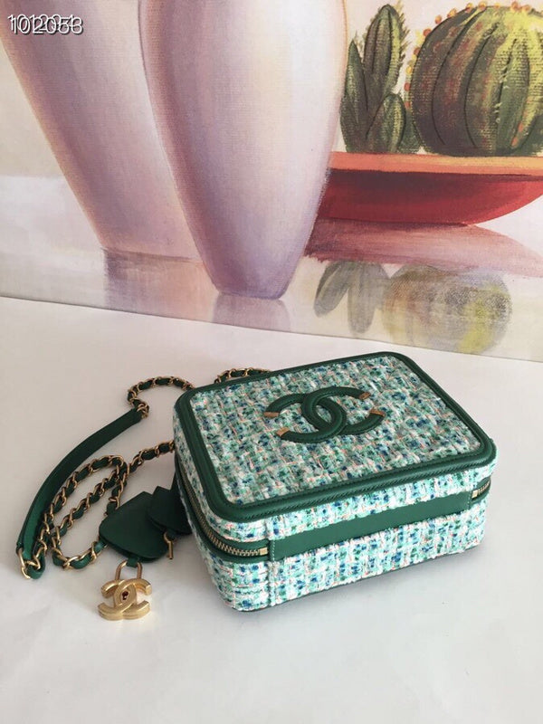 Anum Bags Detail