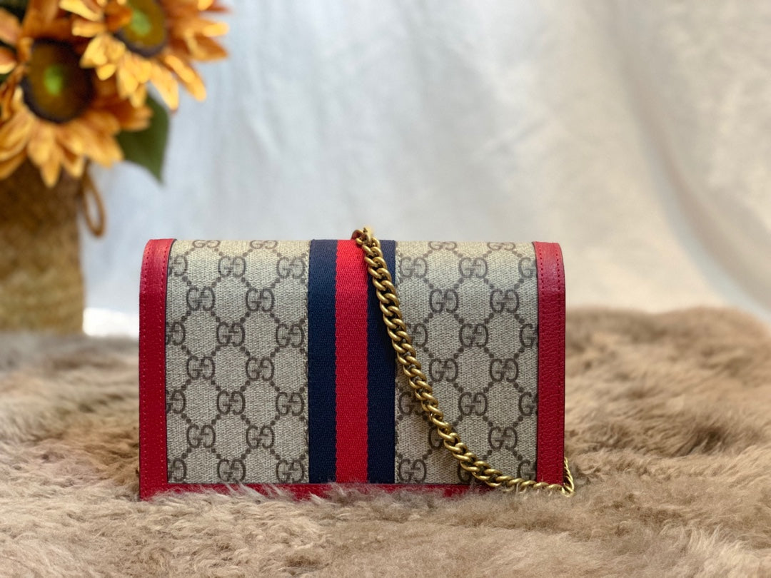 Anum Bags Detail