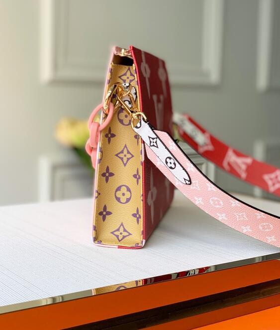 Anum Bags Detail