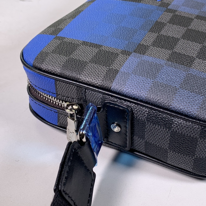 Anum Bags Detail