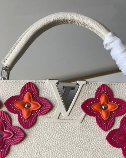 Anum Bags Detail