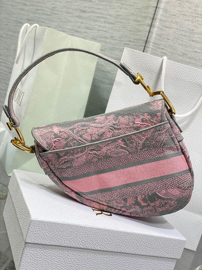 Anum Bags Detail