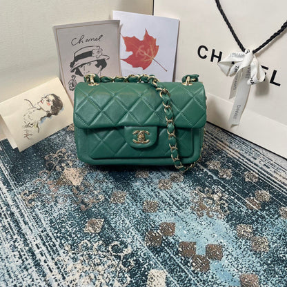 Anum Bags Detail