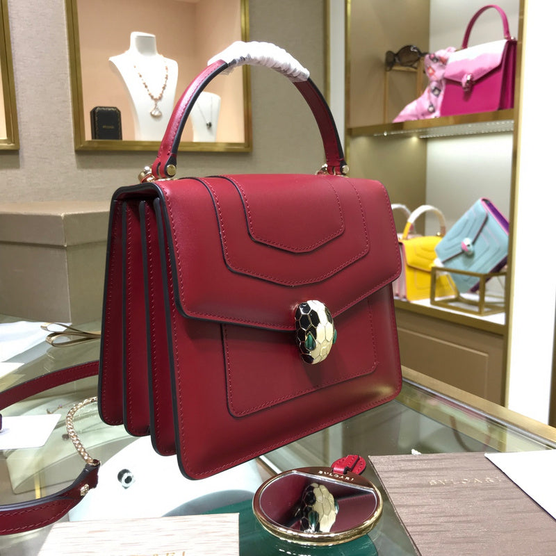 Anum Bags Detail