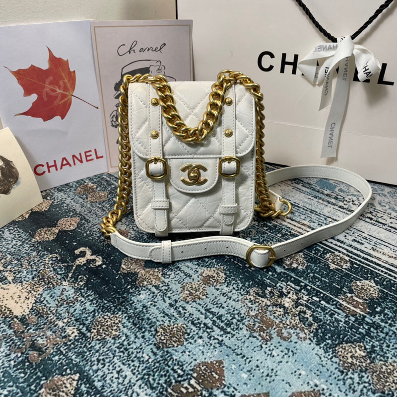 Anum Bags Detail