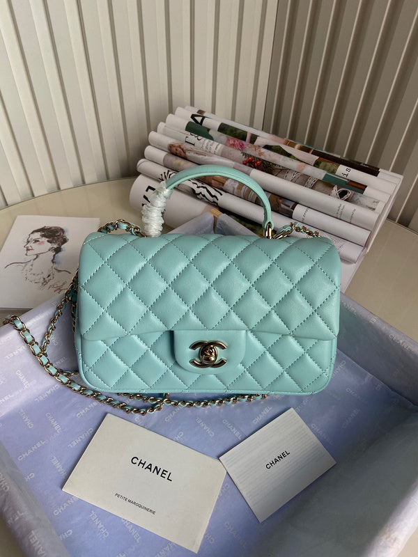 Anum Bags Detail