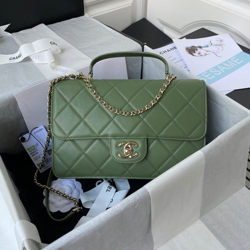 Anum Bags Detail