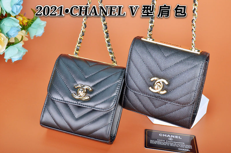 Anum Bags Detail
