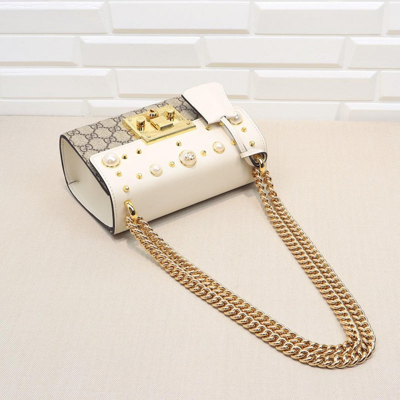 Anum Bags Detail