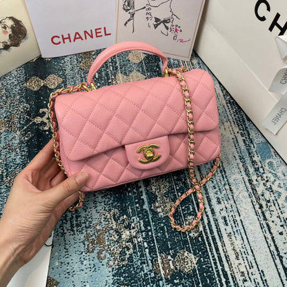 Anum Bags Detail
