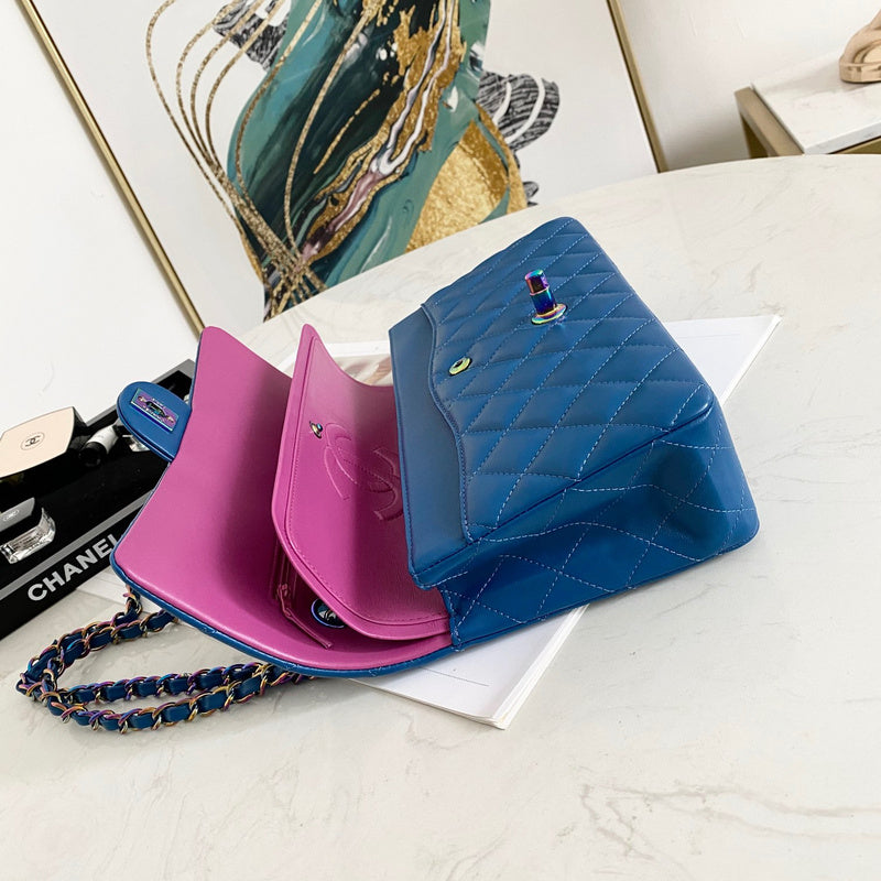 Anum Bags Detail