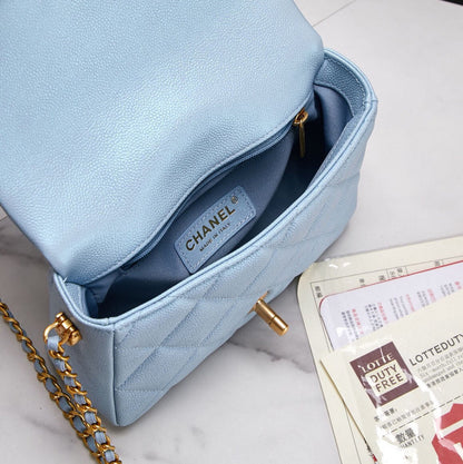 Anum Bags Detail