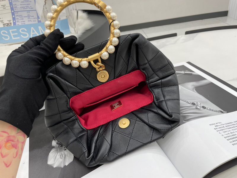 Anum Bags Detail