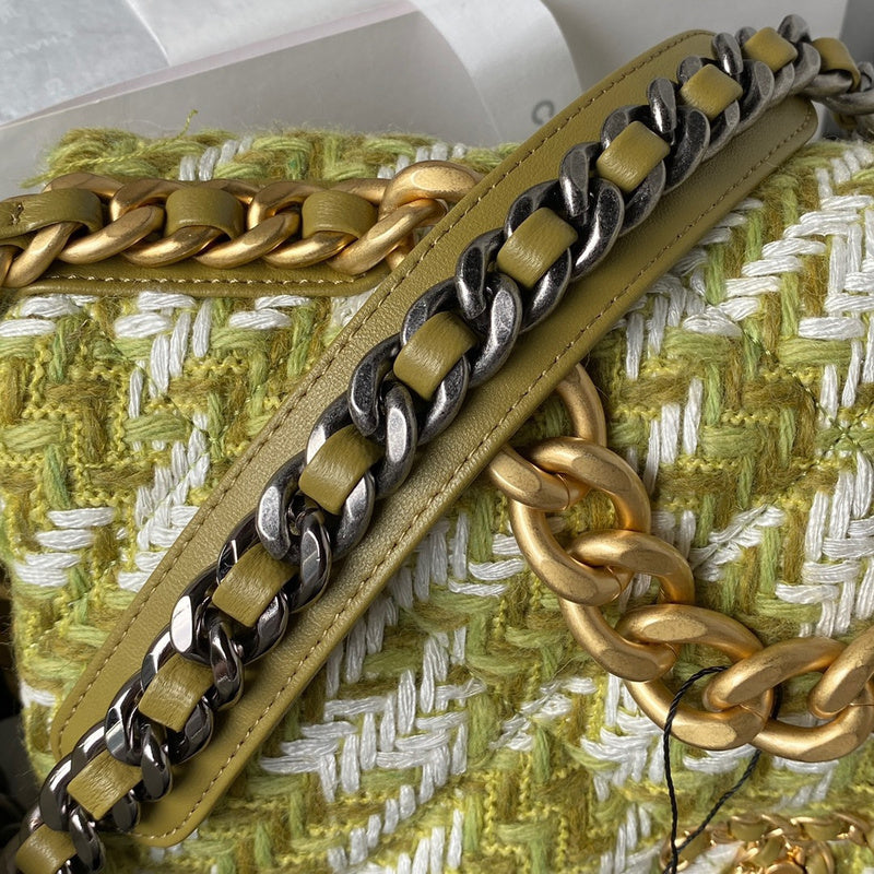Anum Bags Detail